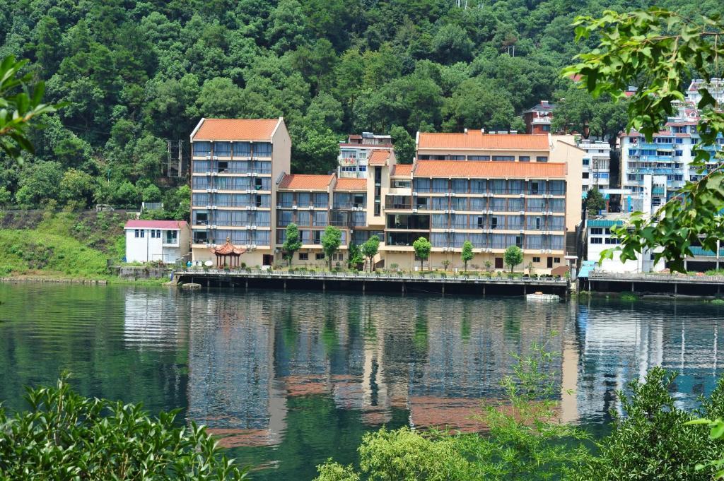 Jiande Yinyuan Hotel Tangcun Dış mekan fotoğraf